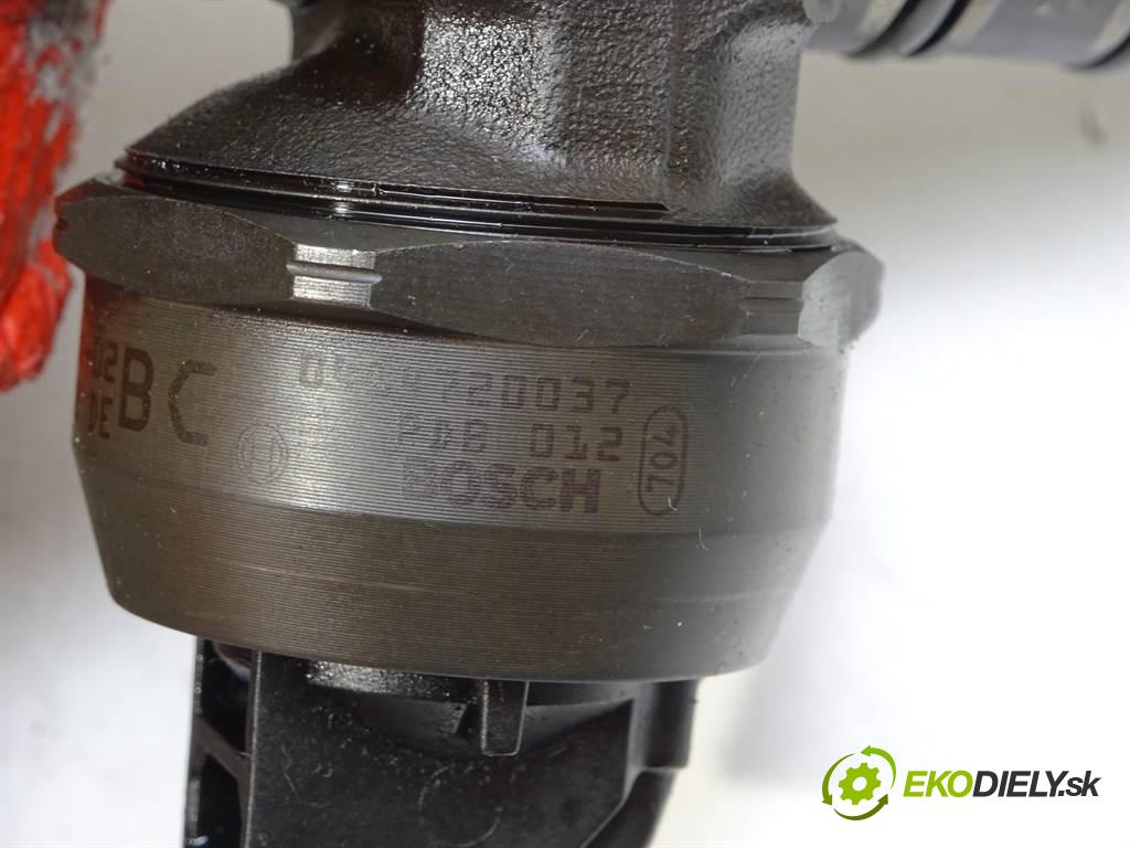 Volkswagen Golf IV  2003  HATCHBACK 5D 1.9TDI 101KM 97-03 1900 vstrekovače 0414720037 (Vstrekovače)