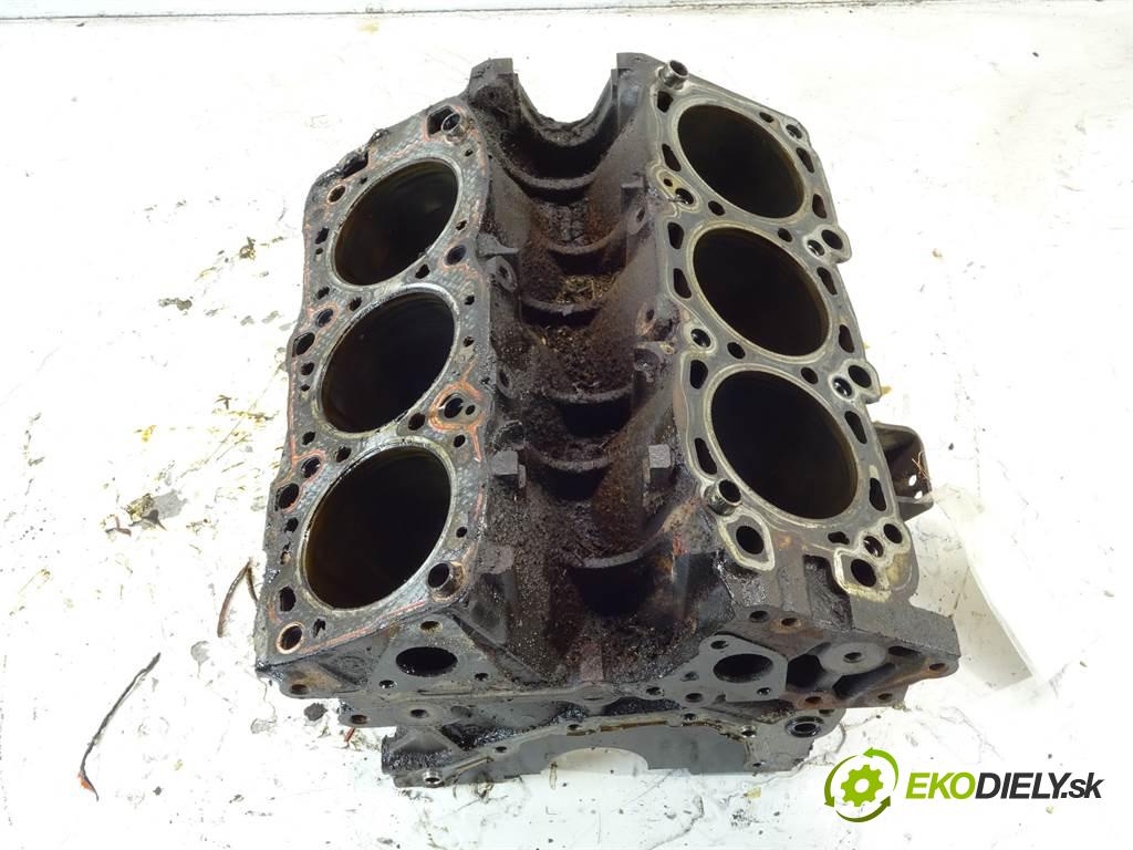 Mitsubishi Pajero III    MOTERO SPORT 3.0B V6 170KM 99-06  blok Motor 6G72 (Blok motora)