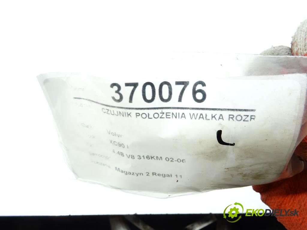 Volvo XC90 I    4.4B V8 316KM 02-06  snímač pozice vačkového hřídele  (Snímače polohy kliky, vačky)