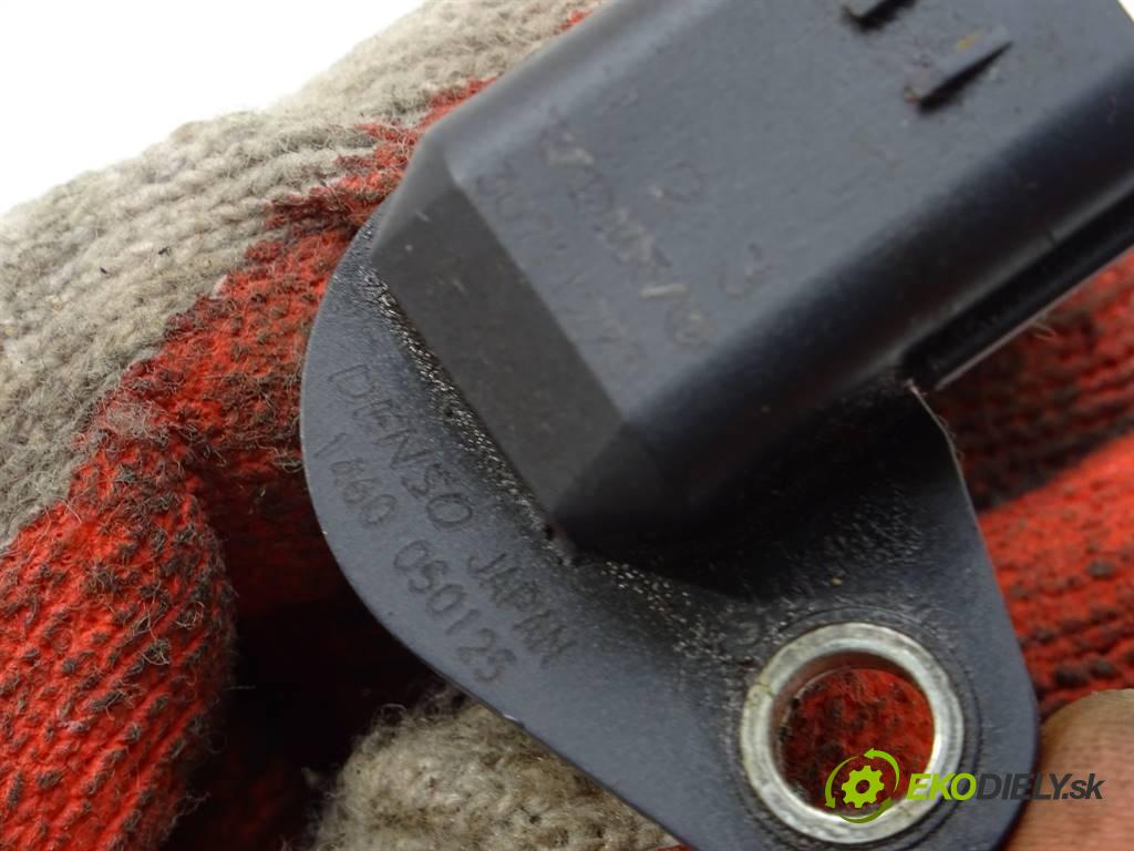 Volvo XC90 I    4.4B V8 316KM 02-06  snímač pozice vačkového hřídele  (Snímače polohy kliky, vačky)