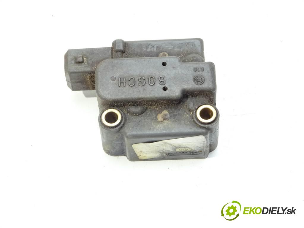 Audi 100 C4    KOMBI 5D 2.0B 140KM 91-94  Regulátor tlaku vstřiku 2437020009