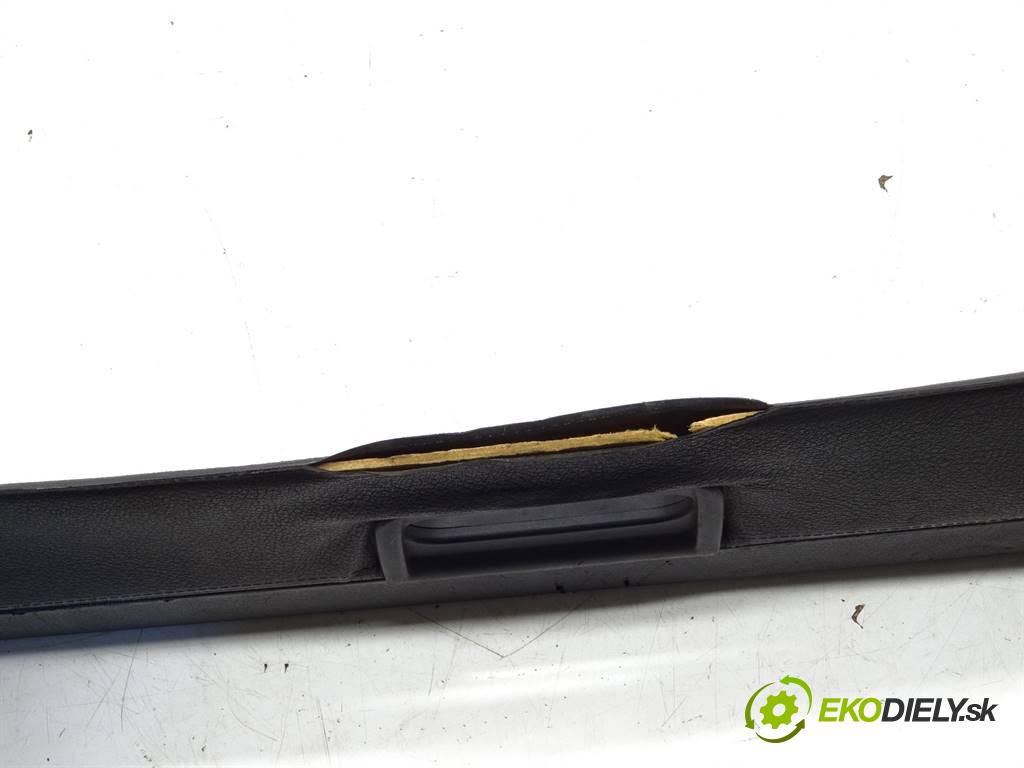 Opel Zafira A  2002 92KW 2.2DTI 125KM 99-05 2200 Roleta  (Rolety kufra)