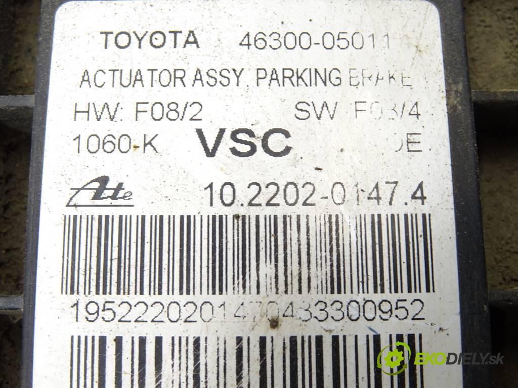 Toyota Avensis III T27    SEDAN 4D 2.0D-4D 126KM 09-15  BRZDA: ruční elektrický 46300-05011 (Ruční brzdy)