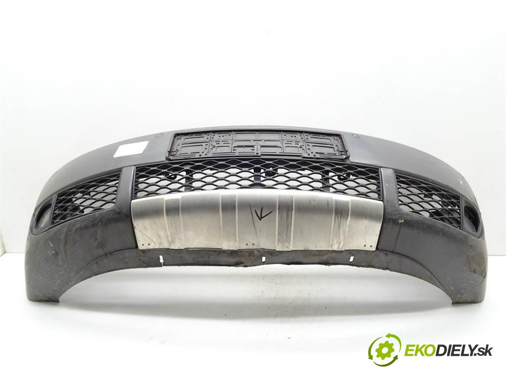 Audi A6 C5 Allroad  2002 132 kW 2.5TDI 180KM 99-05 2500 Nárazník predný  (Ostatné)