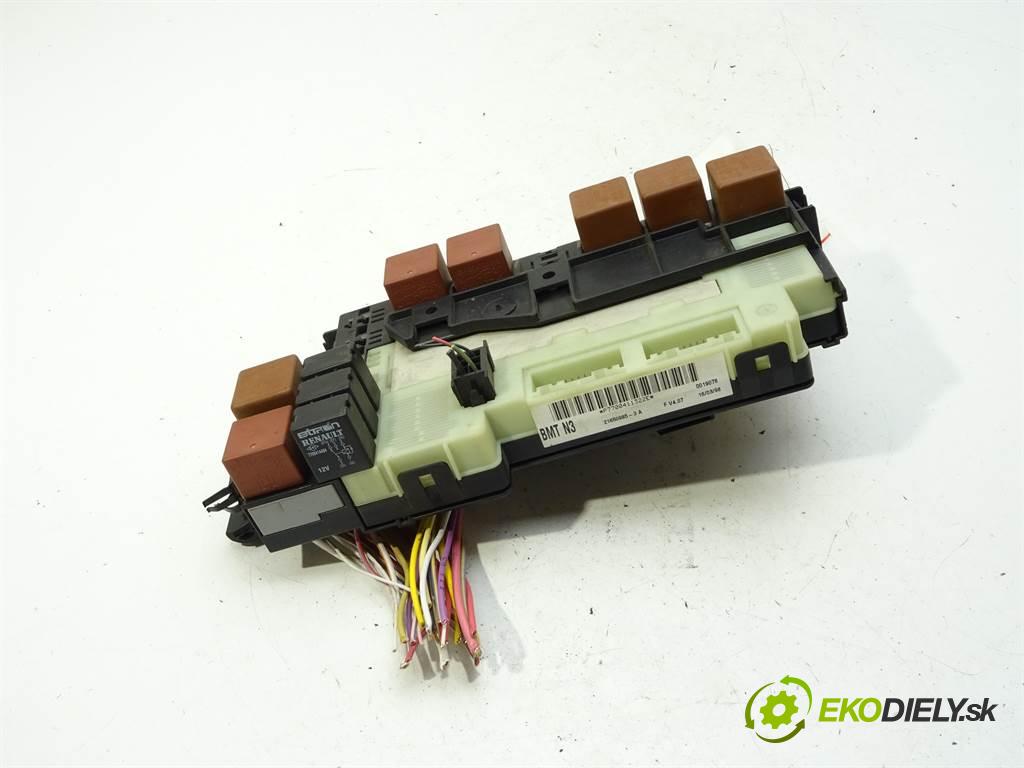 Renault Clio II    HATCHBACK 5D 1.4B 75KM 98-05  modul BSI BMT 7700411322E