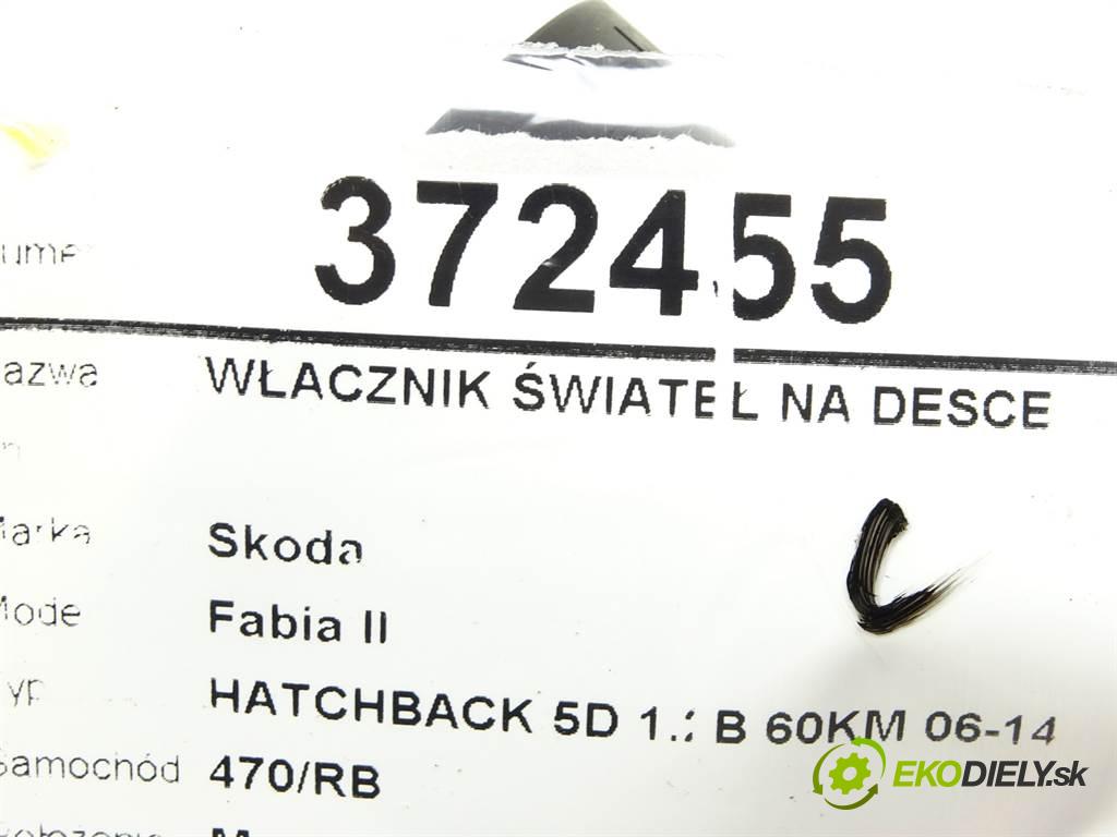 Skoda Fabia II  2012 44 kW HATCHBACK 5D 1.2B 60KM 06-14 1200 Spínač svetiel na prístrojovej doske 3B0941531B (Prepínače, spínače, tlačidlá a ovládače kúrenia)