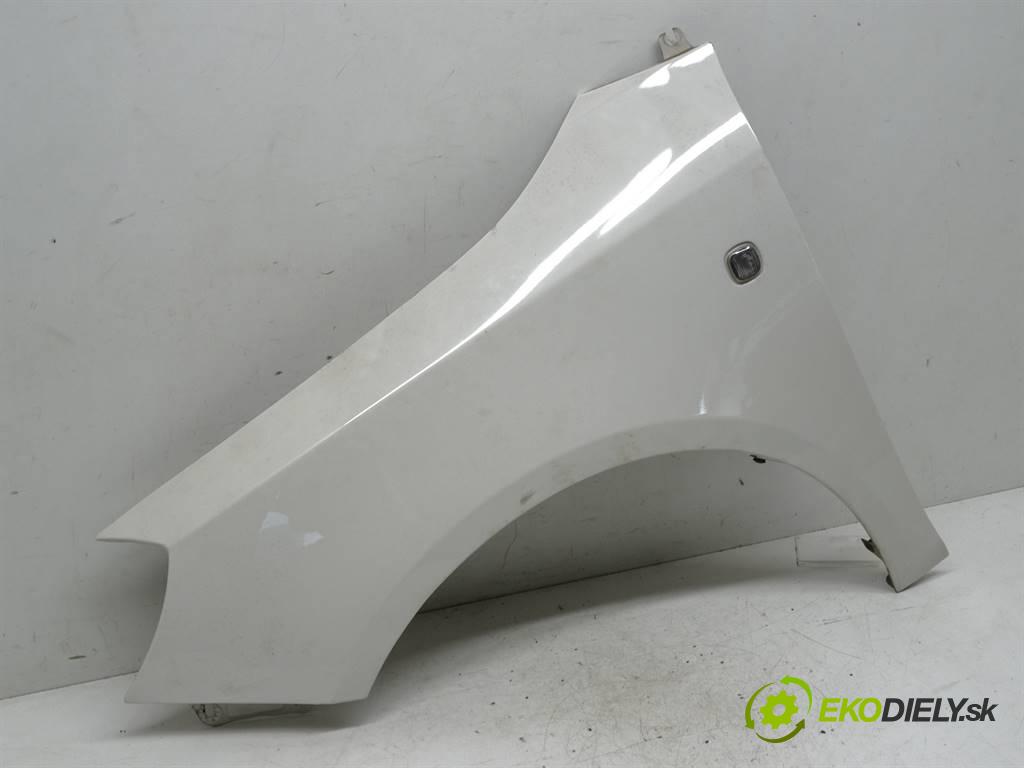 Skoda Roomster LIFT  2011 51 kW 1.2B 70KM 10-15 1200 blatník přední část levý