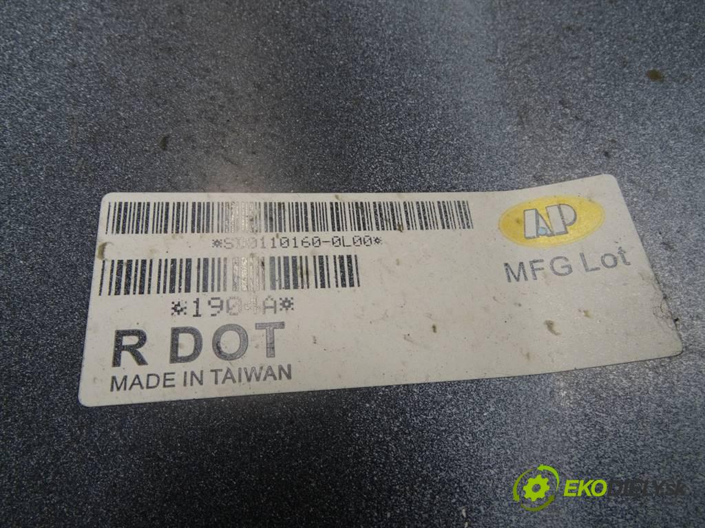 Skoda Roomster LIFT  2011 51 kW 1.2B 70KM 10-15 1200 blatník přední část levý