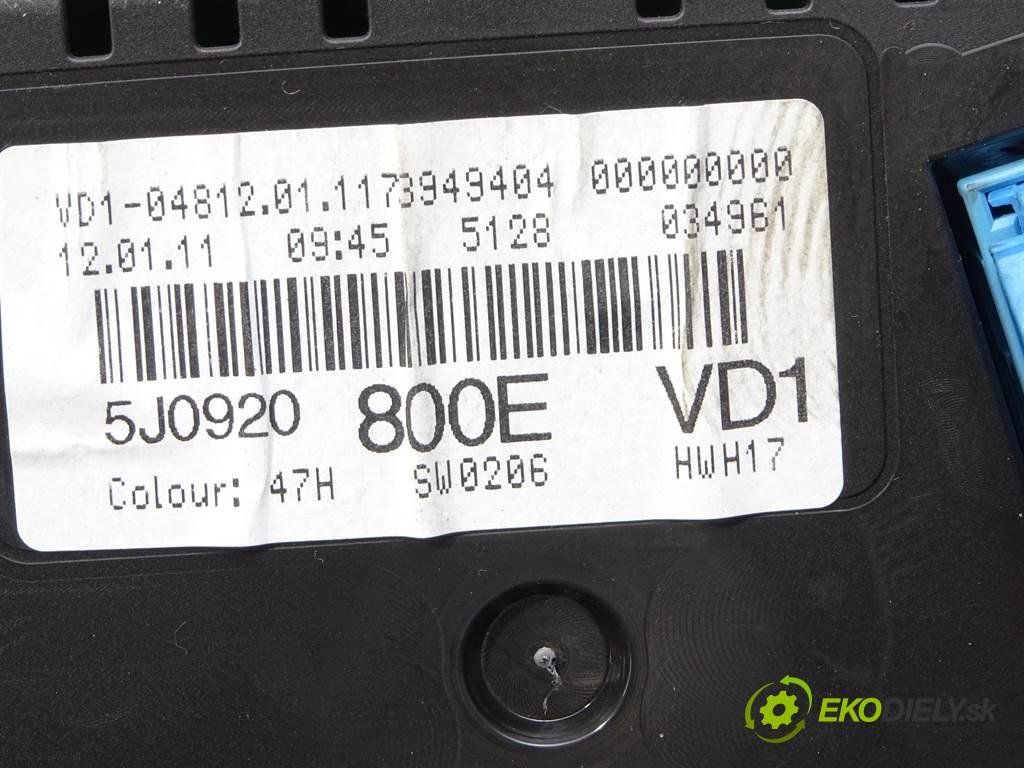 Skoda Roomster LIFT  2011 51 kW 1.2B 70KM 10-15 1200 Prístrojovka 5J0920800E (Prístrojové dosky, displeje)