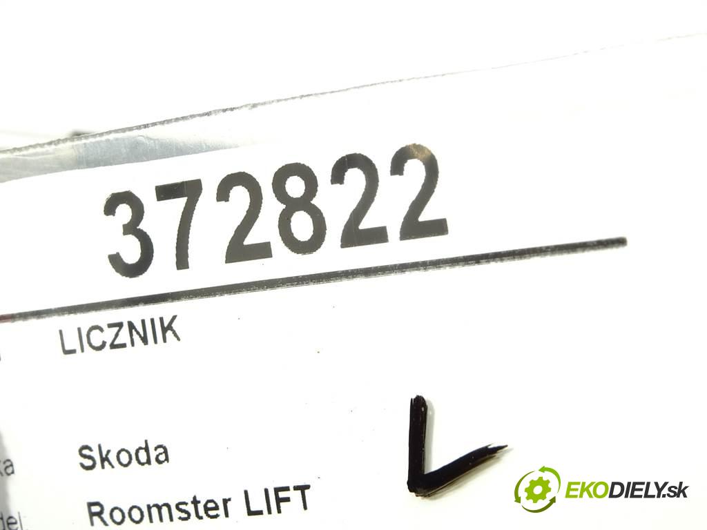 Skoda Roomster LIFT  2011 51 kW 1.2B 70KM 10-15 1200 Prístrojovka 5J0920800E (Prístrojové dosky, displeje)