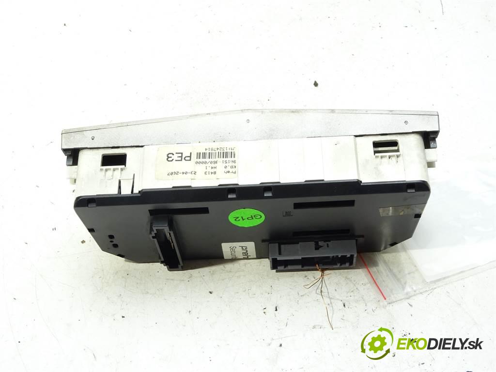 Opel Astra H  2007 81 kW KOMBI 1.7CDTI 125KM 04-14 1700 Panel ovládania kúrenia 13247814 (Prepínače, spínače, tlačidlá a ovládače kúrenia)
