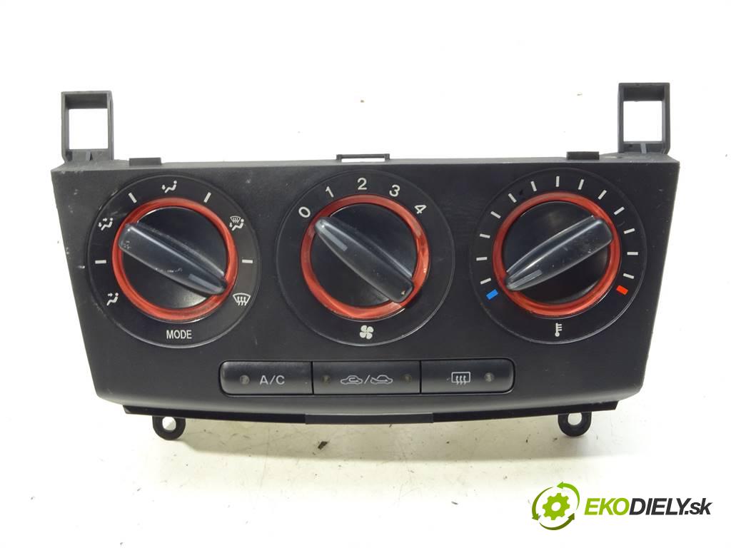 Mazda 3  2005 118 kW BK HATCHBACK 5D 2.3B 158KM 03-09 2300 Panel ovládania kúrenia  (Prepínače, spínače, tlačidlá a ovládače kúrenia)
