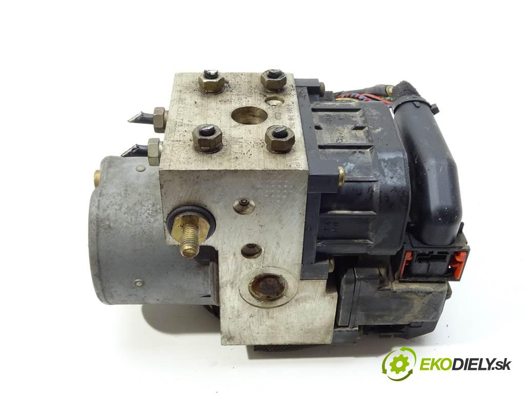 Peugeot 307  2001 66 kW HATCHBACK 5D 2.0HDI 90KM 01-05 2000 Pumpa ABS 0273004562 9643777980 (Pumpy ABS)