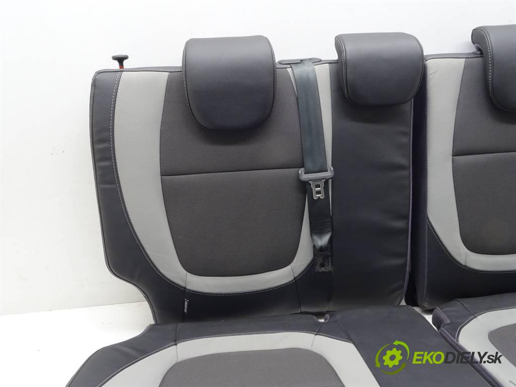 Kia Picanto II  2012 62,5 HATCHBACK 3D 1.2B 85KM 11-17 1200 sedadlo zadní část  (Sedačky, sedadla)