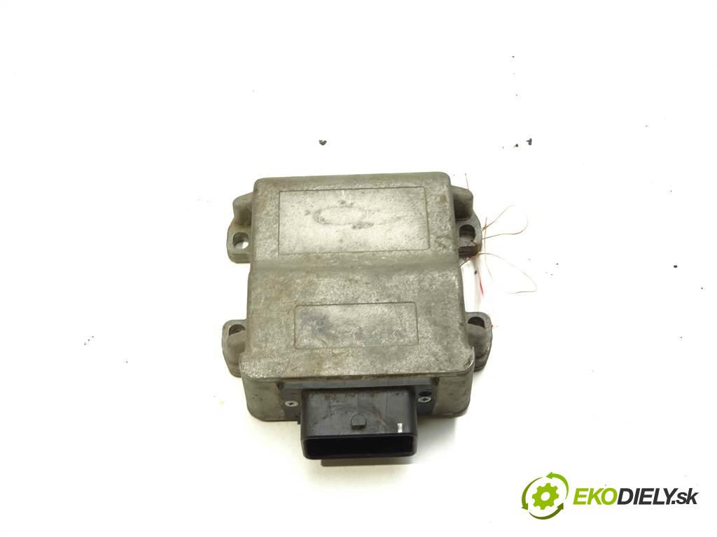 . .    4CYL  riadiaca jednotka do plynového pedálu LPG  (Riadiace jednotky)