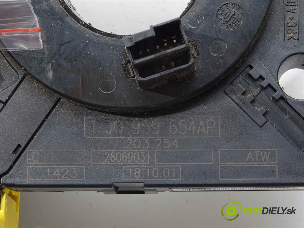 Volkswagen Golf IV  2001 55 kW KOMBI 5D 1.4B 75KM 97-03 1400 Krúžok, slimák airbag 1J0959654AP (Airbagy)