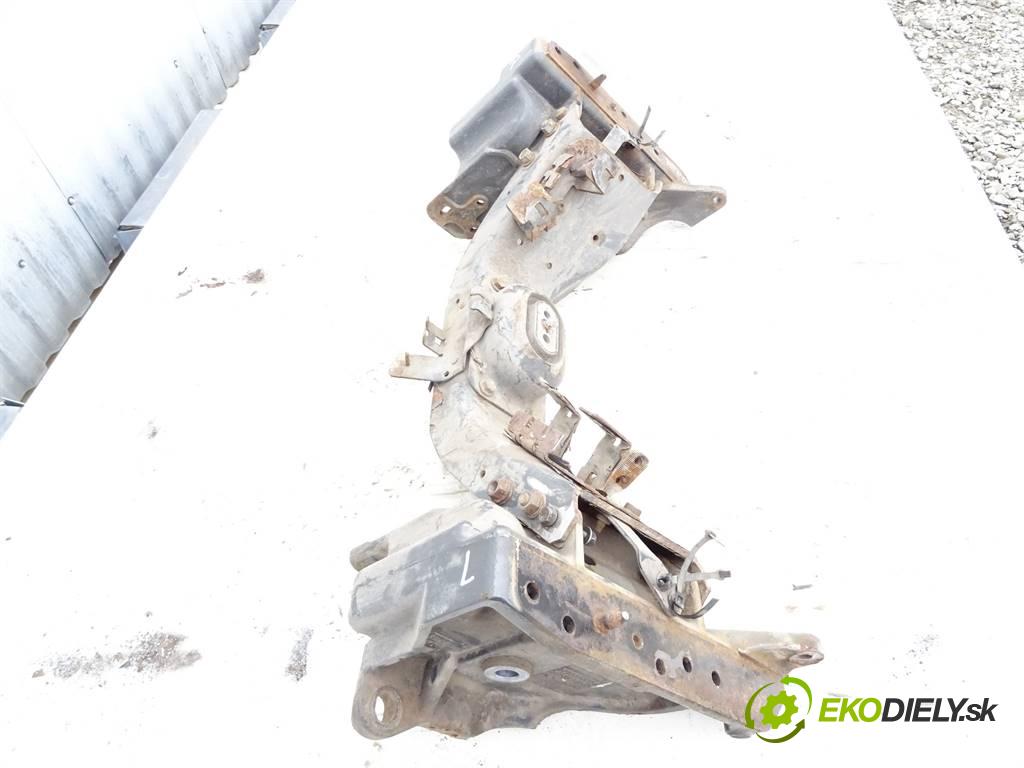 Renault Premium    DXI 460 06-14r  Výstuha pod Motor  (Výstuhy predné)