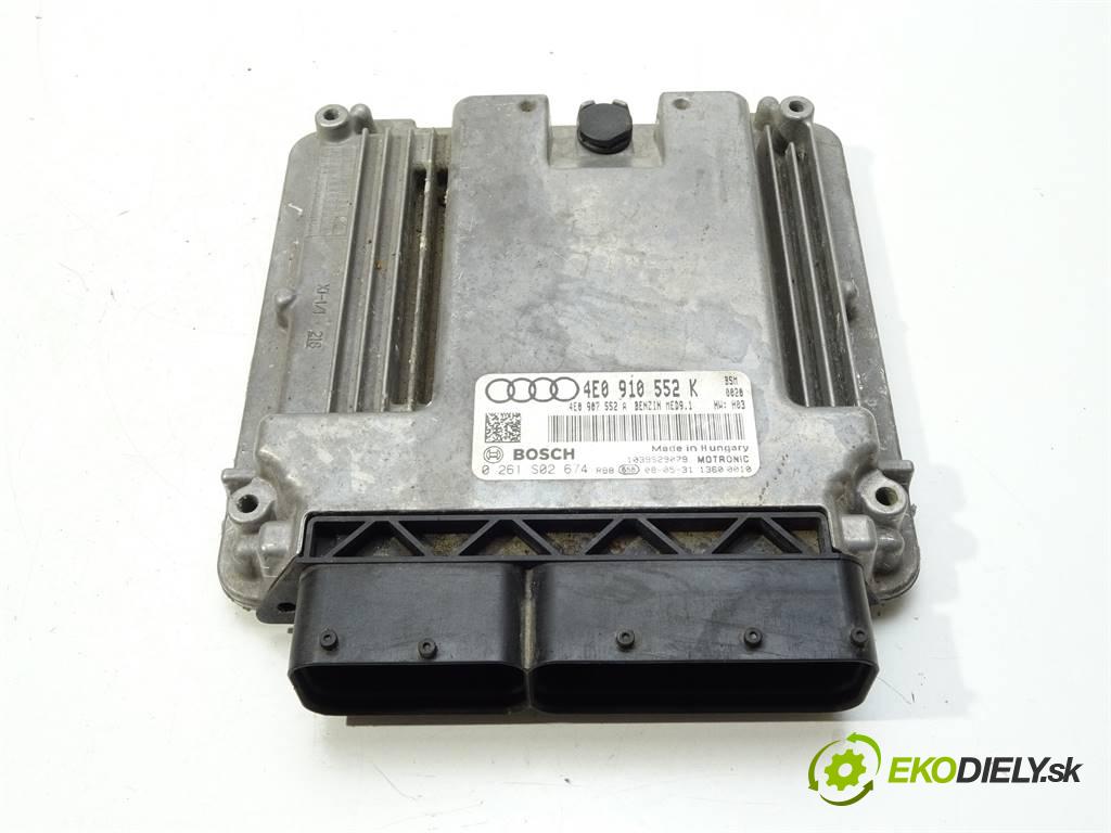Audi S8 D3    A8 5.2B V10 450KM 06-10  riadiaca jednotka Motor 4E0910552K (Riadiace jednotky)