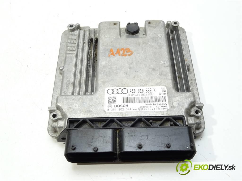 Audi S8 D3    A8 5.2B V10 450KM 06-10  riadiaca jednotka Motor 4E0910552K (Riadiace jednotky)