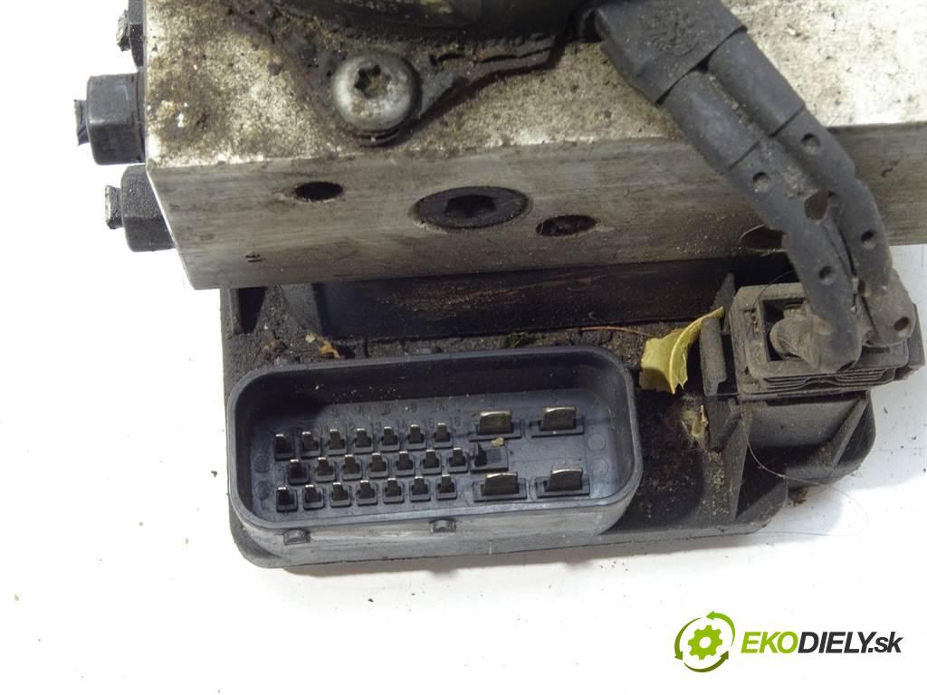 Audi A3 8L  1996 92 kW HATCHBACK 3D 1.8B 125KM 96-00 1800 Pumpa ABS 1J0614217A (Pumpy ABS)