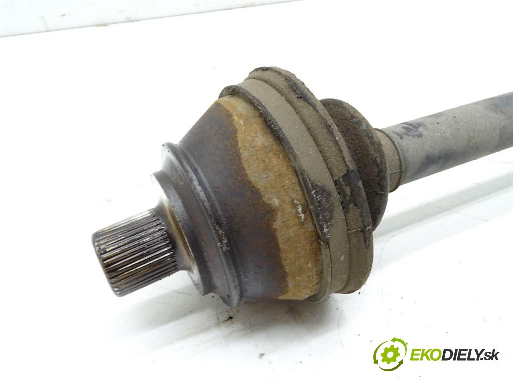 Audi S8 D3  2008 331 kW A8 5.2B V10 450KM 06-10 5200 Poloos pravá zadná  (Ostatné)