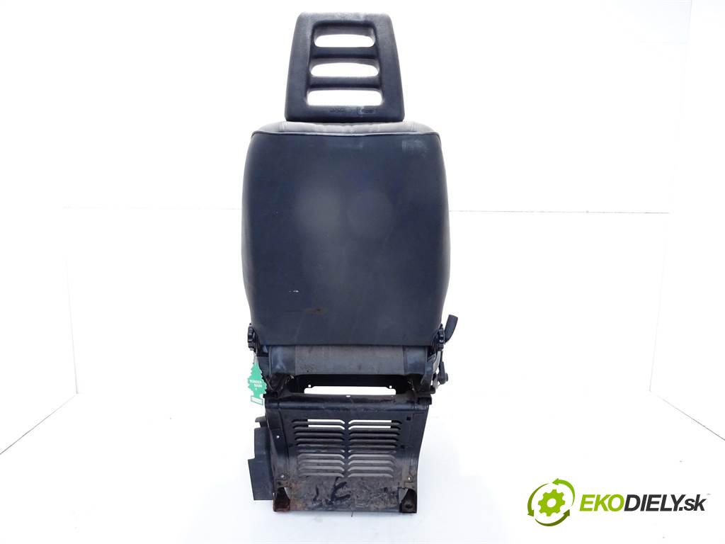 CITROEN JUMPER Platforma / podwozie (230) 1994 - 2002    2.5 TDi 79 kW [107 KM] olej napędowy 1996 - 2002  Sedadlo ľavy  (Sedačky, sedadlá)