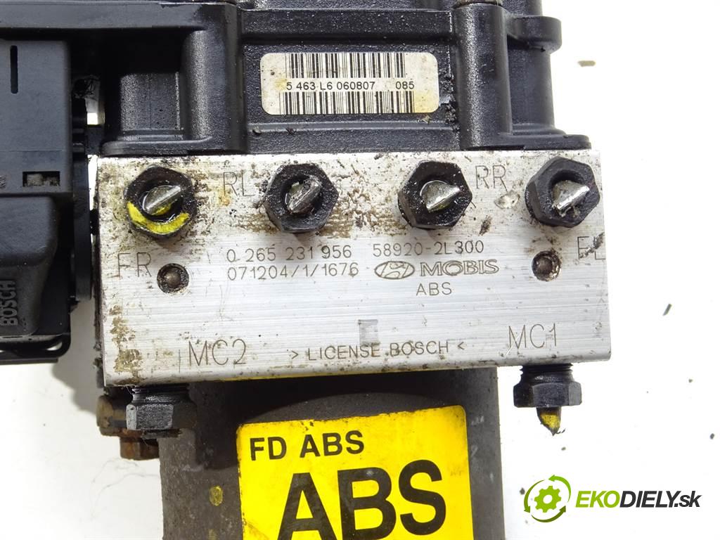 Hyundai i30  2007 66 kW HATCHBACK 5D 1.6CRDI 90KM 07-12 1600 Pumpa ABS 0265800639 (Pumpy ABS)