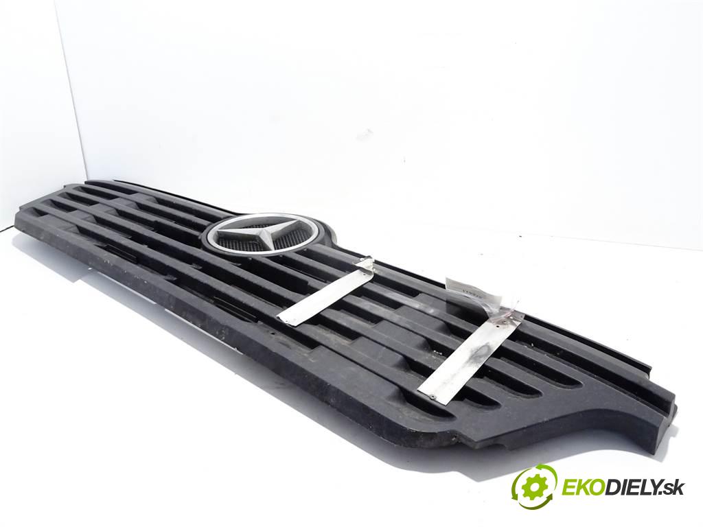 Mercedes-Benz Axor    6x2 2528L 6.4 205kW (280KM) 01-04  Mriežka maska  (Mriežky, masky)