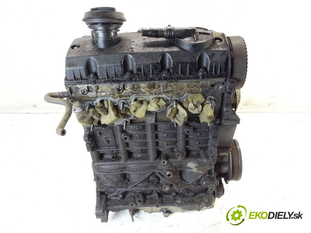 Volkswagen Touran  2004 74 kW 1.9TDI 100KM 03-06 1900 motor AVQ (Motory (kompletní))