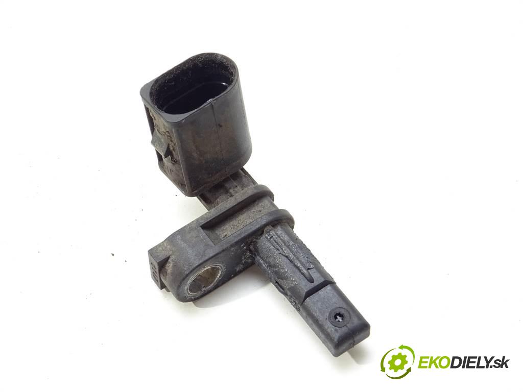 Volkswagen Touareg II  2017 193KW LIFT 3.0TDI V6 262KM 10-18 3000 Snímač ABS zadný ľavy WHT005651A (Snímače ABS)