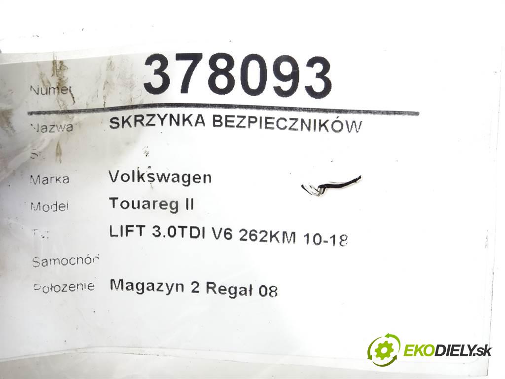 Volkswagen Touareg II    LIFT 3.0TDI V6 262KM 10-18  skříňka poistková 7P0941828C (Pojistkové skříňky)