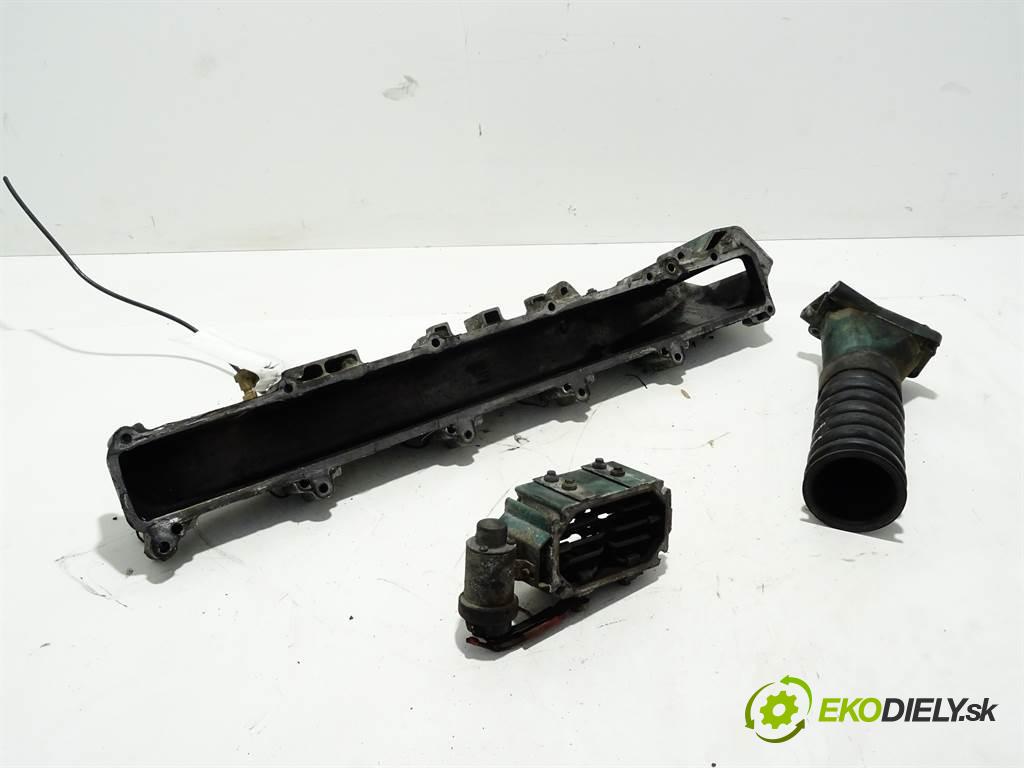 Volvo FH12    FH12 EURO2 D12A 93-01  Potrubie sacie, sanie  (Sacie potrubia)