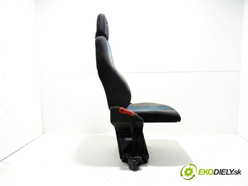 Volvo FH12    FH12 EURO2 D12A 93-01  Sedadlo pravy  (Sedačky, sedadlá)