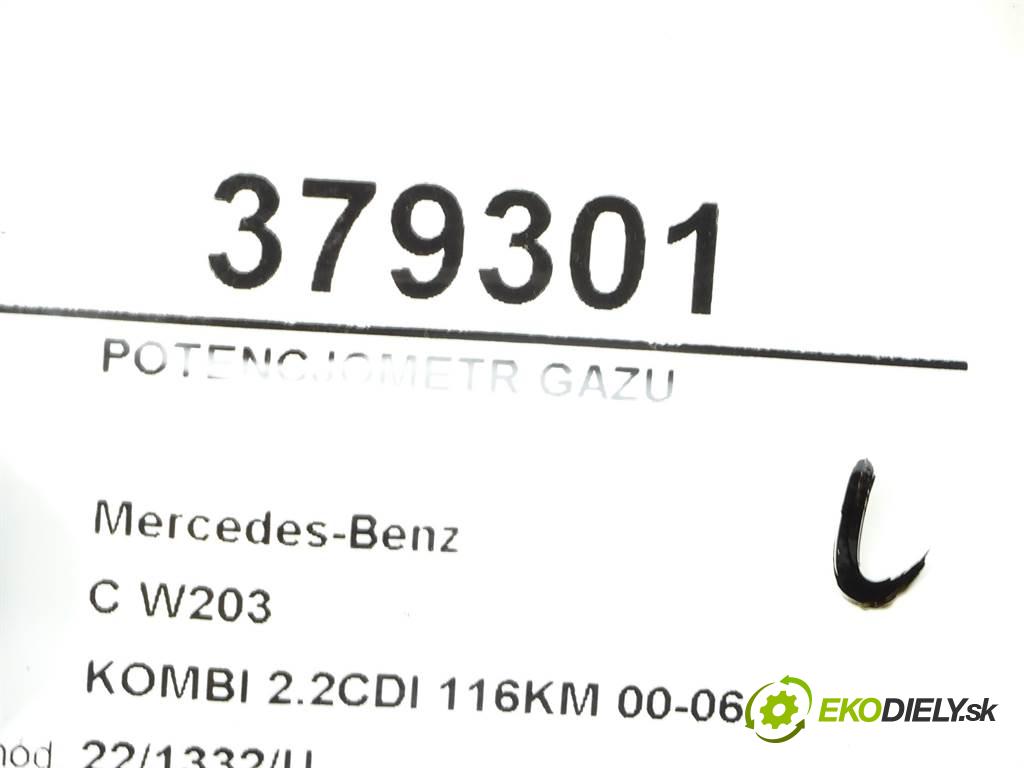 Mercedes-Benz C W203  2003  KOMBI 2.2CDI 116KM 00-06 2100 Potenciometer plynového pedálu A2113000404 (Pedále)