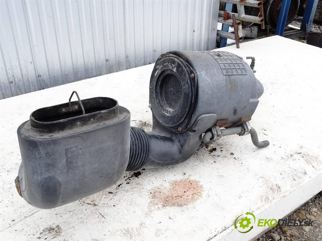 Volvo FH12    FH12 EURO2 D12A 93-01  obal filtra vzduchu  (Kryty filtrů)