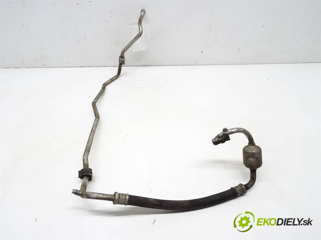 Toyota Avalon  2006 197 kW X3 SEDAN 4D 3.5B 272KM 05-08 3500 rúrka klimatizácie  (Rúrky klimatizácie)