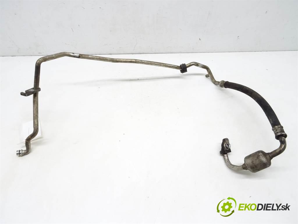 Toyota Avalon  2006 197 kW X3 SEDAN 4D 3.5B 272KM 05-08 3500 rúrka klimatizácie  (Rúrky klimatizácie)