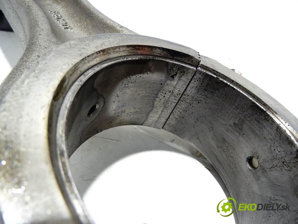 Volvo FH12    FH12 EURO2 D12A 93-01  PIEST: ojnica  (Piesty)