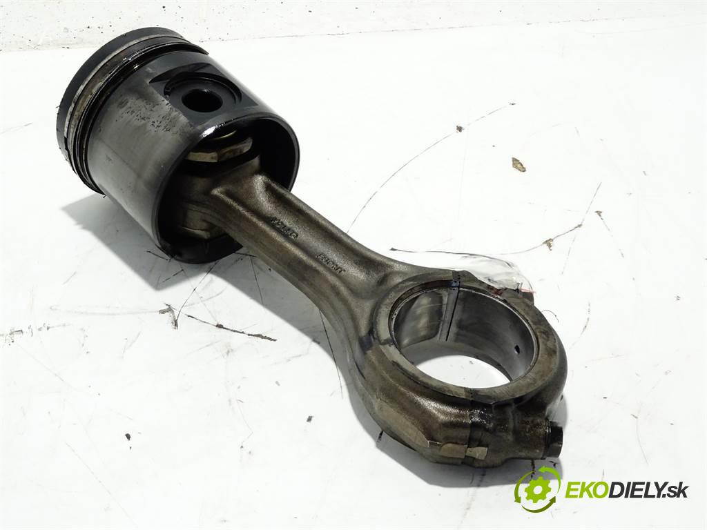 Volvo FH12    FH12 EURO2 D12A 93-01  PIEST: ojnica  (Piesty)