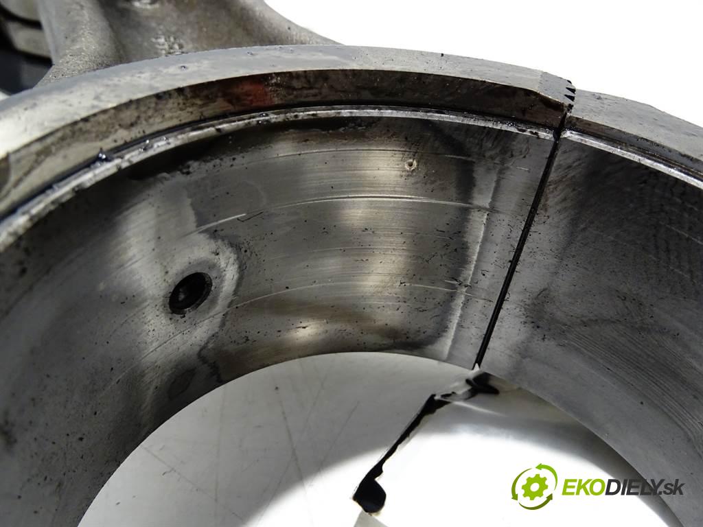 Volvo FH12    FH12 EURO2 D12A 93-01  PIEST: ojnica  (Piesty)