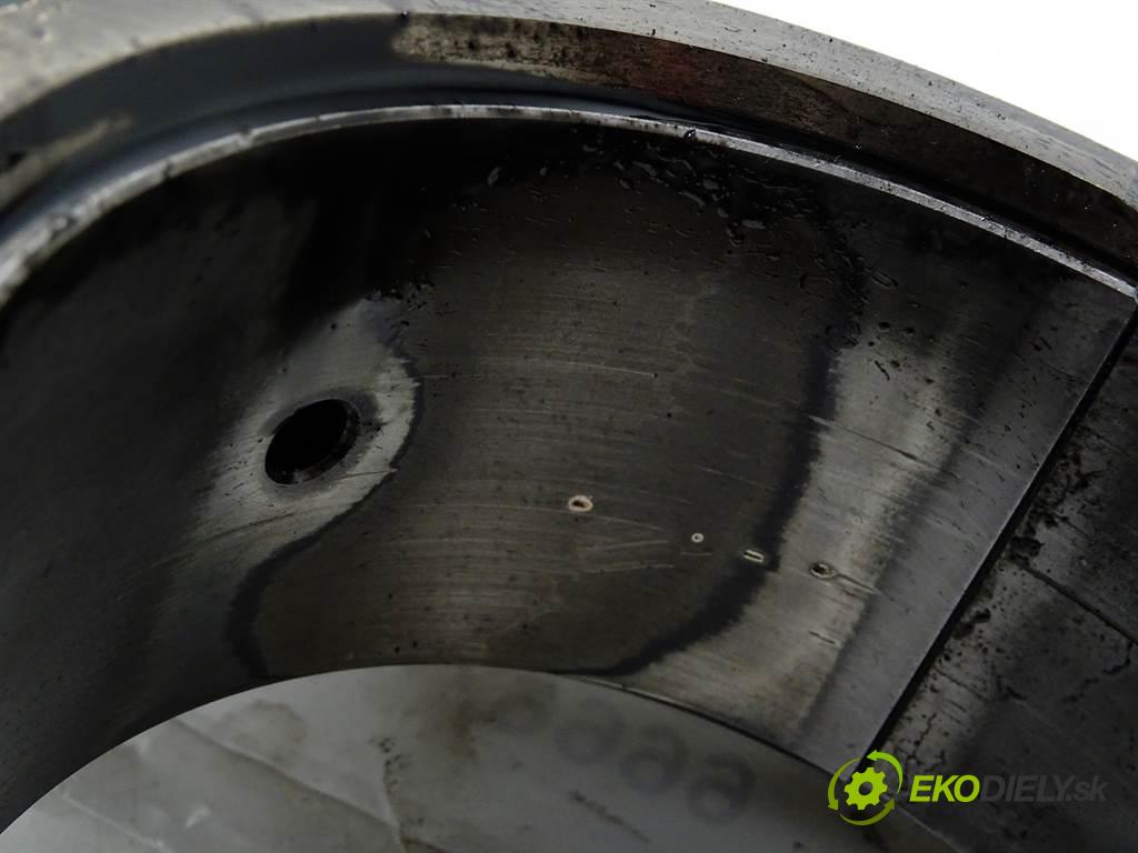 Volvo FH12    FH12 EURO2 D12A 93-01  PIEST: ojnica  (Piesty)