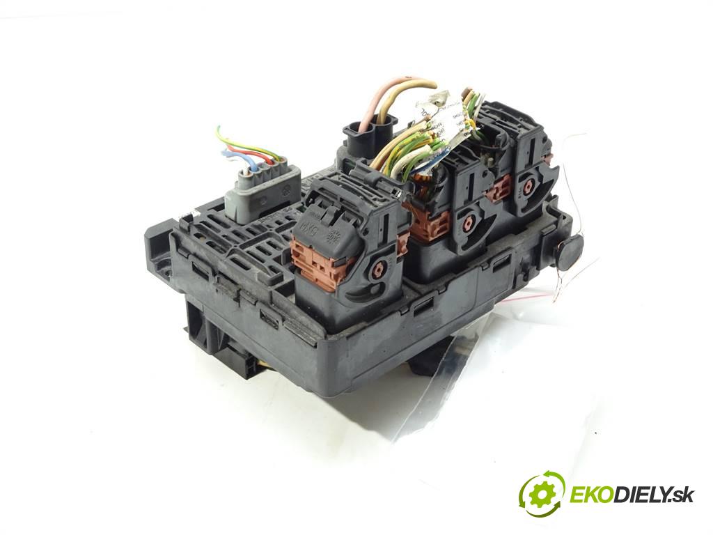 Citroen C5 LIFT    HATCHBACK 5D 2,0B 140KM 04-08  Modul BSM 9661682780 (Ostatné)