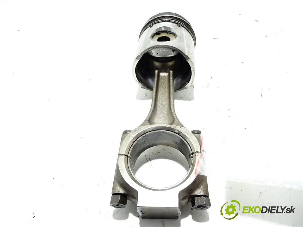 . .    CUMMINS 6CT CGE250 30  PIEST: ojnica  (Piesty)