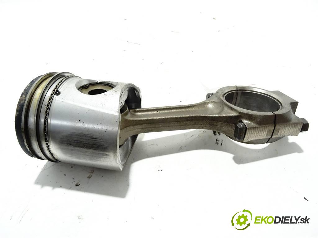 . .    CUMMINS 6CT CGE250 30  PIEST: ojnica  (Piesty)