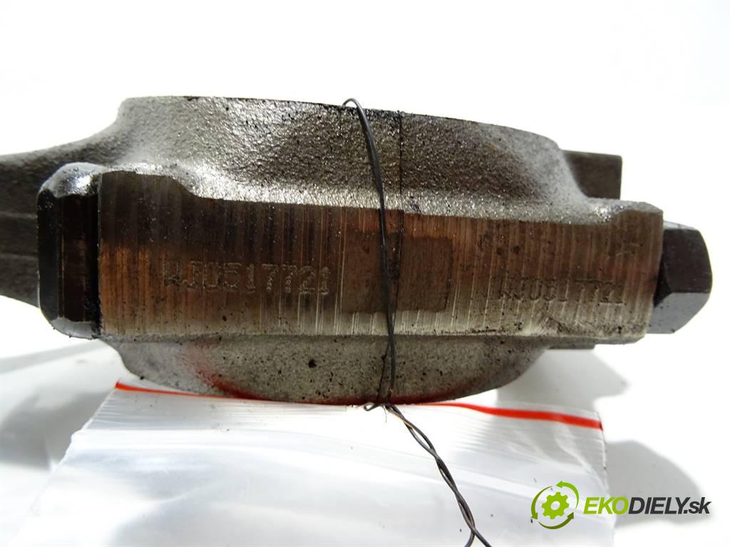 . .    CUMMINS 6CT CGE250 30  PIEST: ojnica  (Piesty)