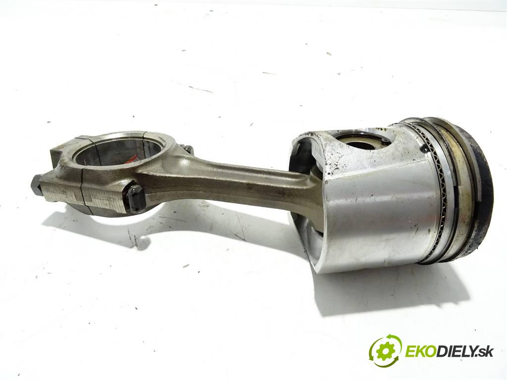 . .    CUMMINS 6CT CGE250 30  PIEST: ojnica  (Piesty)