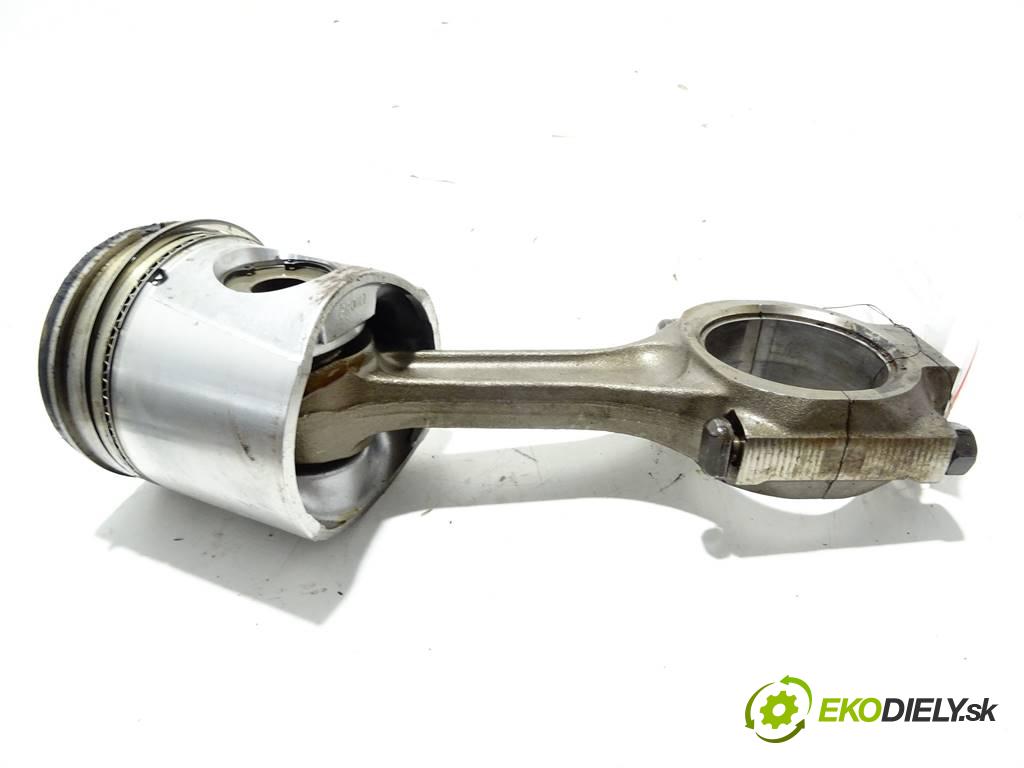 . .    CUMMINS 6CT CGE250 30  PIEST: ojnica  (Piesty)