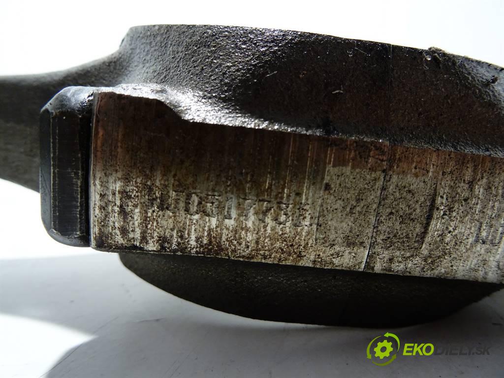 . .    CUMMINS 6CT CGE250 30  PIEST: ojnica  (Piesty)