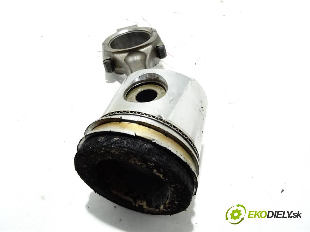 . .    CUMMINS 6CT CGE250 30  PIEST: ojnica  (Piesty)