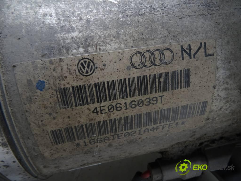 Audi A8 D3  2003 275KM QUATTRO SEDAN 4D 4.0TDI V8 275KM 02-09 4000 Tlmič predný ľavy 4E0616039T (Ostatné)